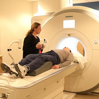 MRI scanner01